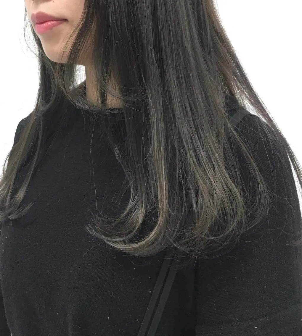 セミロング カラー 脱!黒髪 ダブルカラー【上野】のヘアスタイル