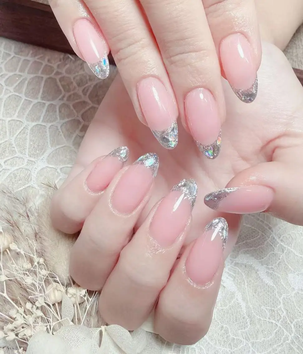 ネイル nail&eye OMI 北千住のネイルデザイン