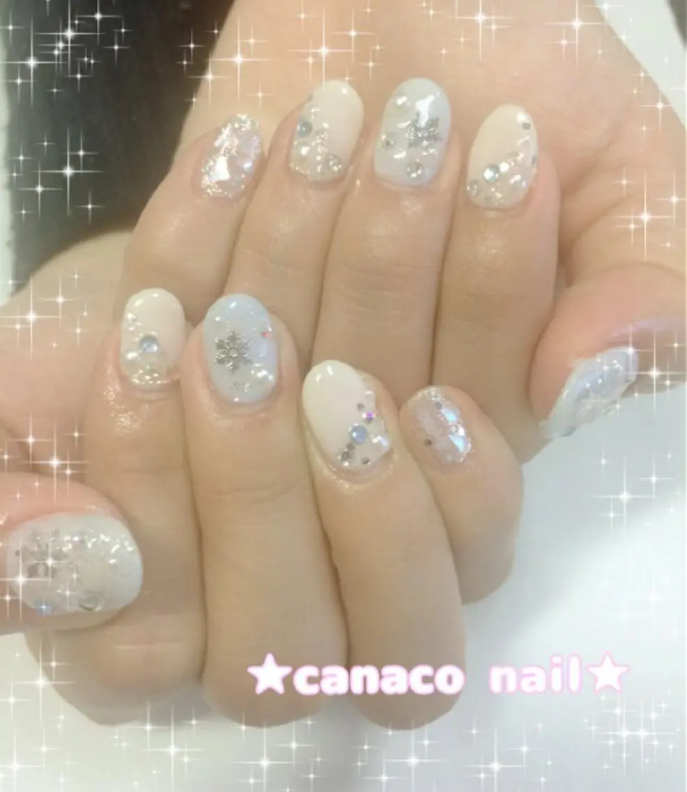 ネイル ストーンネイル ハンドネイル ハンドケア ベテランネイル cnc nailのネイルデザイン