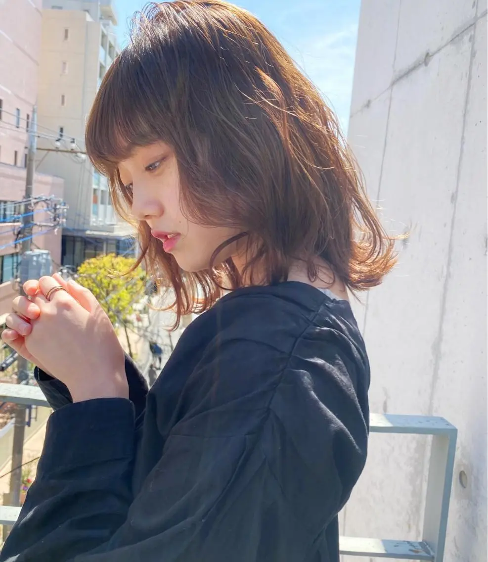 セミロング ヘアアレンジ レイヤーカット ✨️進藤ひかりのヘアスタイル
