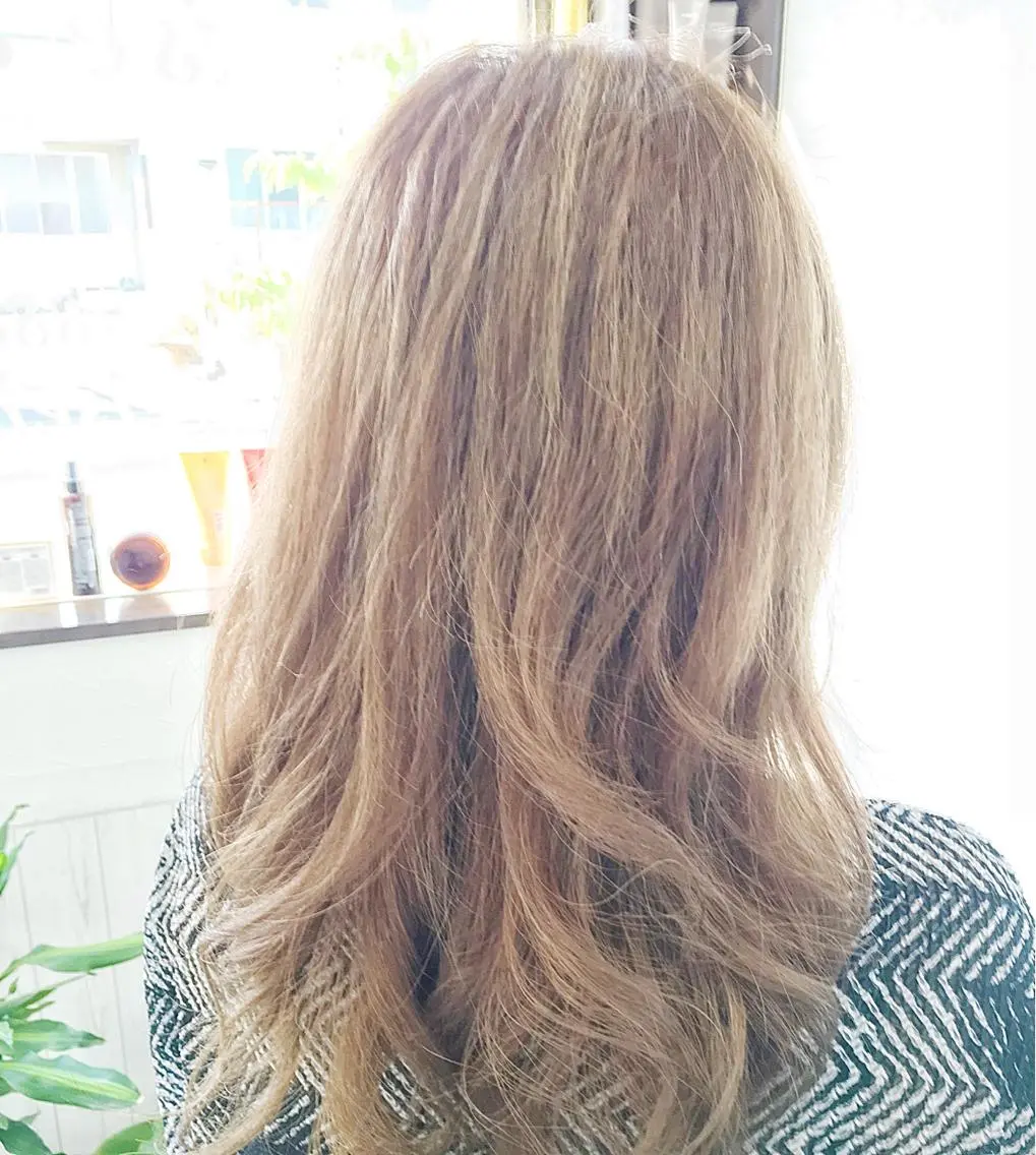 セミロング カラー ベージュカラー ミルクティーベージュ Rise Heart 中村 裕介のヘアスタイル