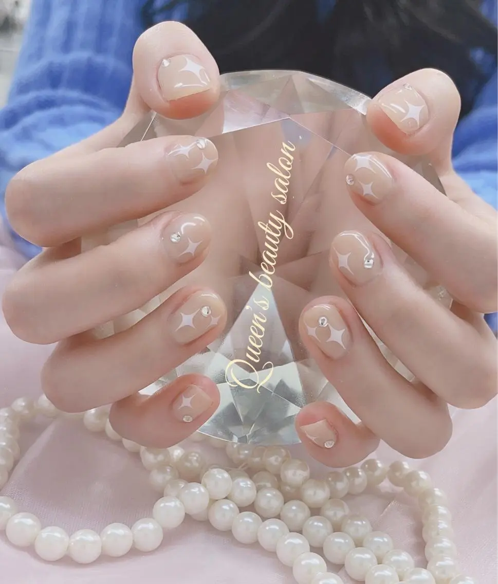ネイル Queens ciciのネイルデザイン