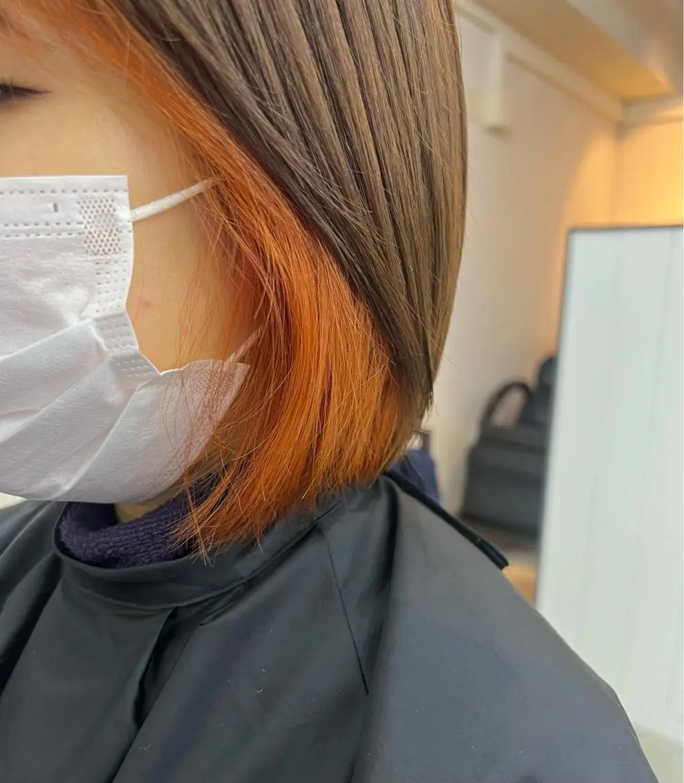 ショート 🩷艶カラー 🧡💛リサ🫧のヘアスタイル