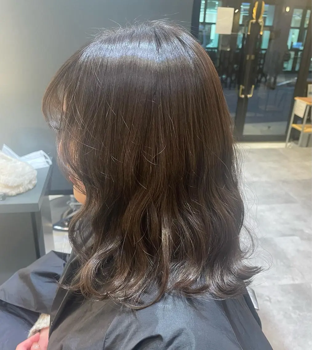 ミディアム カラー ヘアアレンジ 韓国風ヘア 【日韓風、レイヤー】 🤍ひらい なつきのヘアスタイル