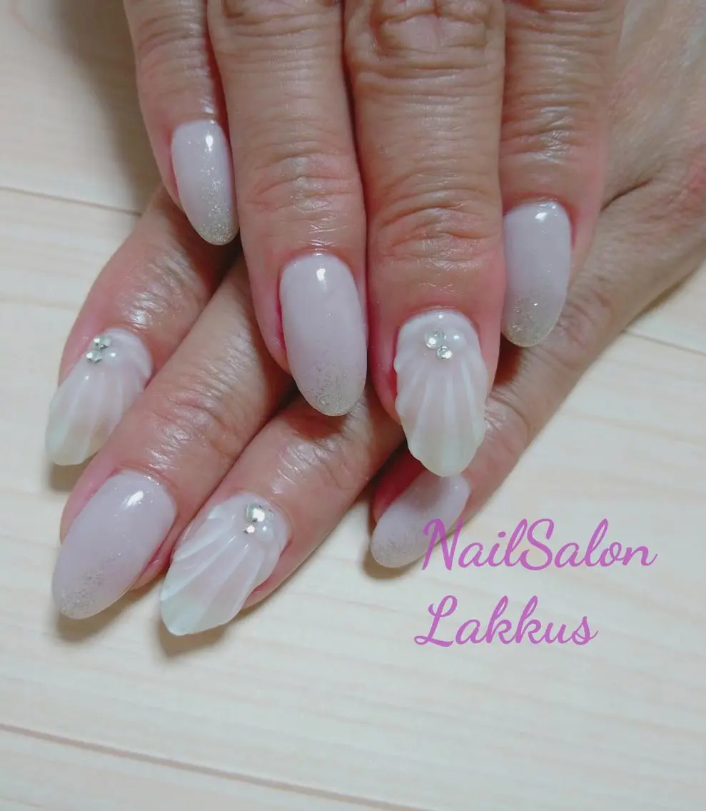 ネイル アートネイル Lakkus N－Aのネイルデザイン