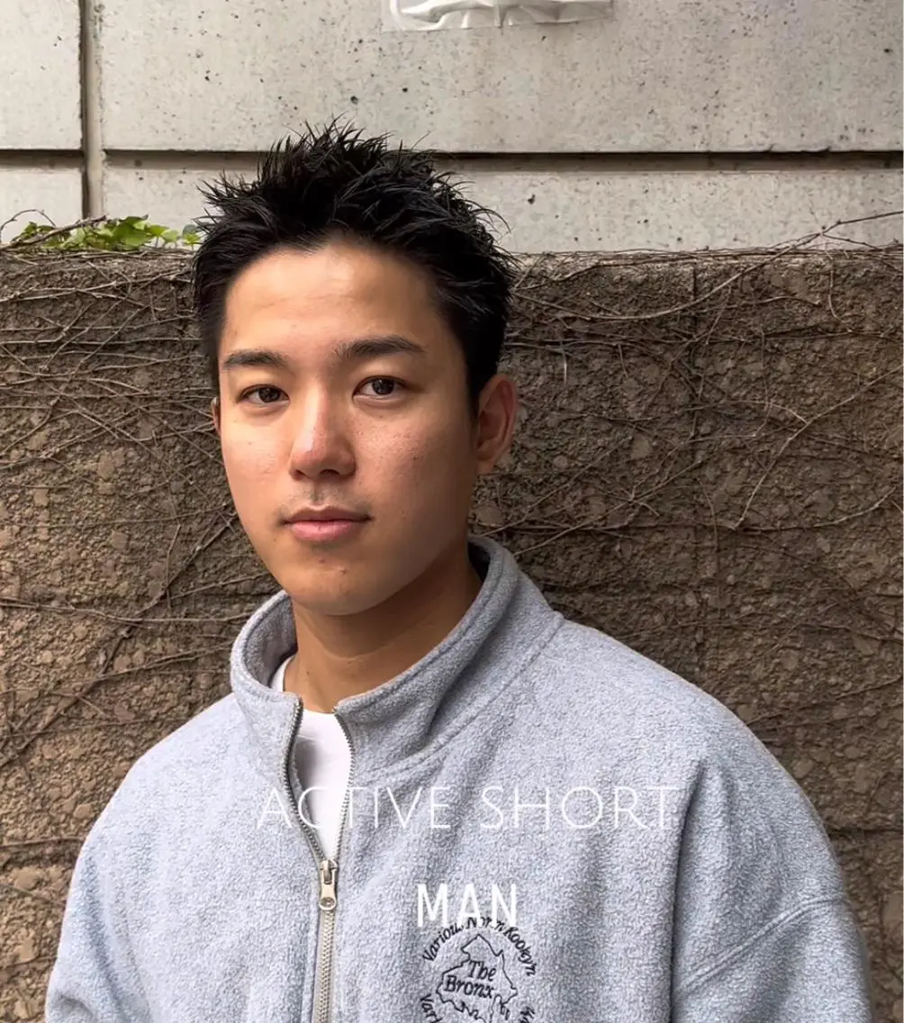 ショート メンズ 刈り上げ 松村 翔のヘアスタイル