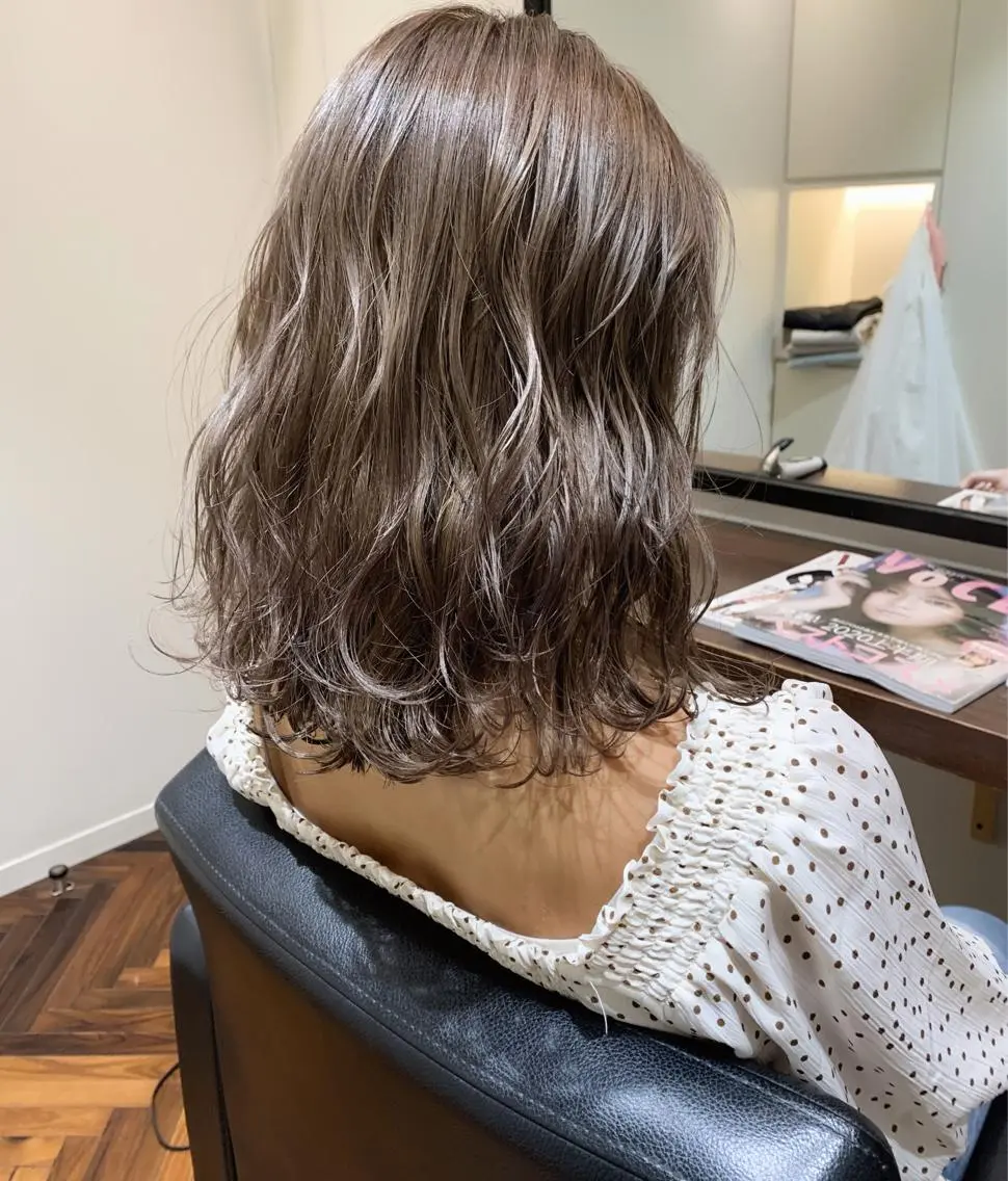 ショート カラー ハイライトカラー ハイライト カット ヘアカラー ボブ ショート 特化 迫田紘史のヘアスタイル