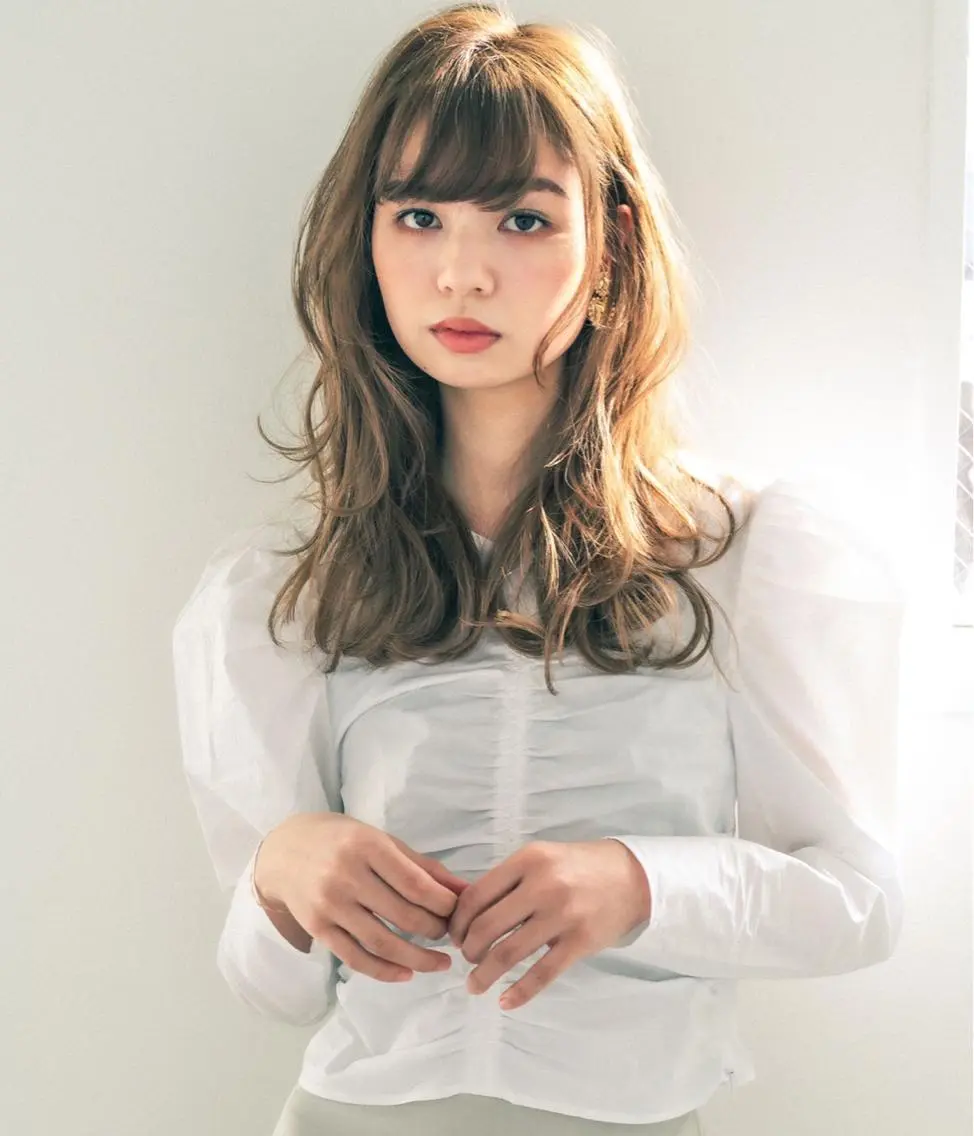 セミロング レイヤーカット カット パーマ トリートメント 石畑結華 Lond店長のヘアスタイル