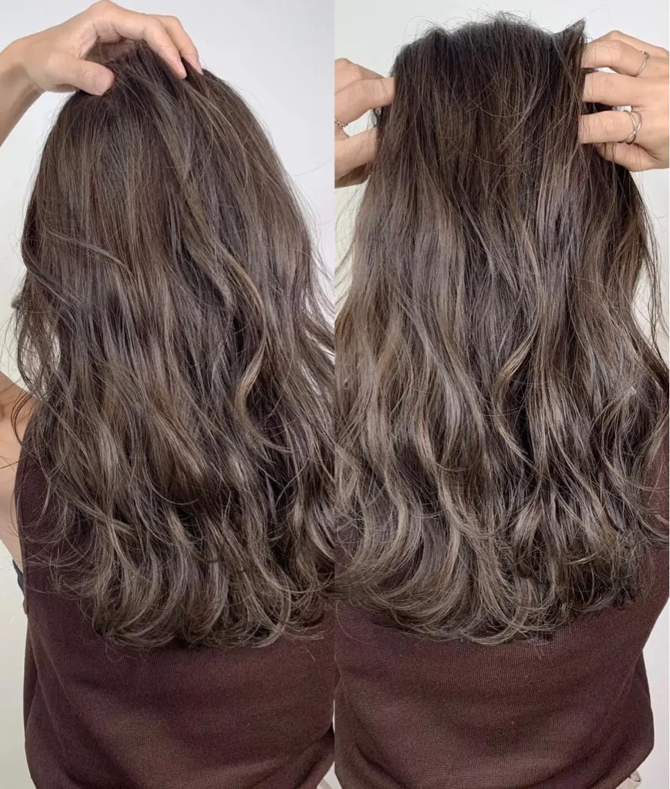 セミロング カラー _WHITE 高槻のヘアスタイル