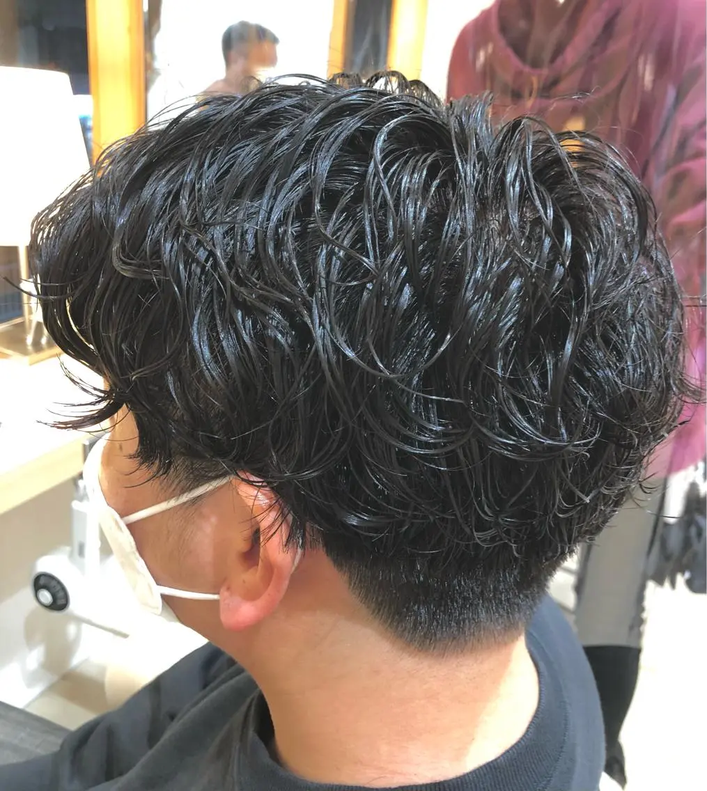 ショート パーマ メンズ メンズパーマ 低ダメージ施術/ 🐮牛木 史裕🐮のヘアスタイル