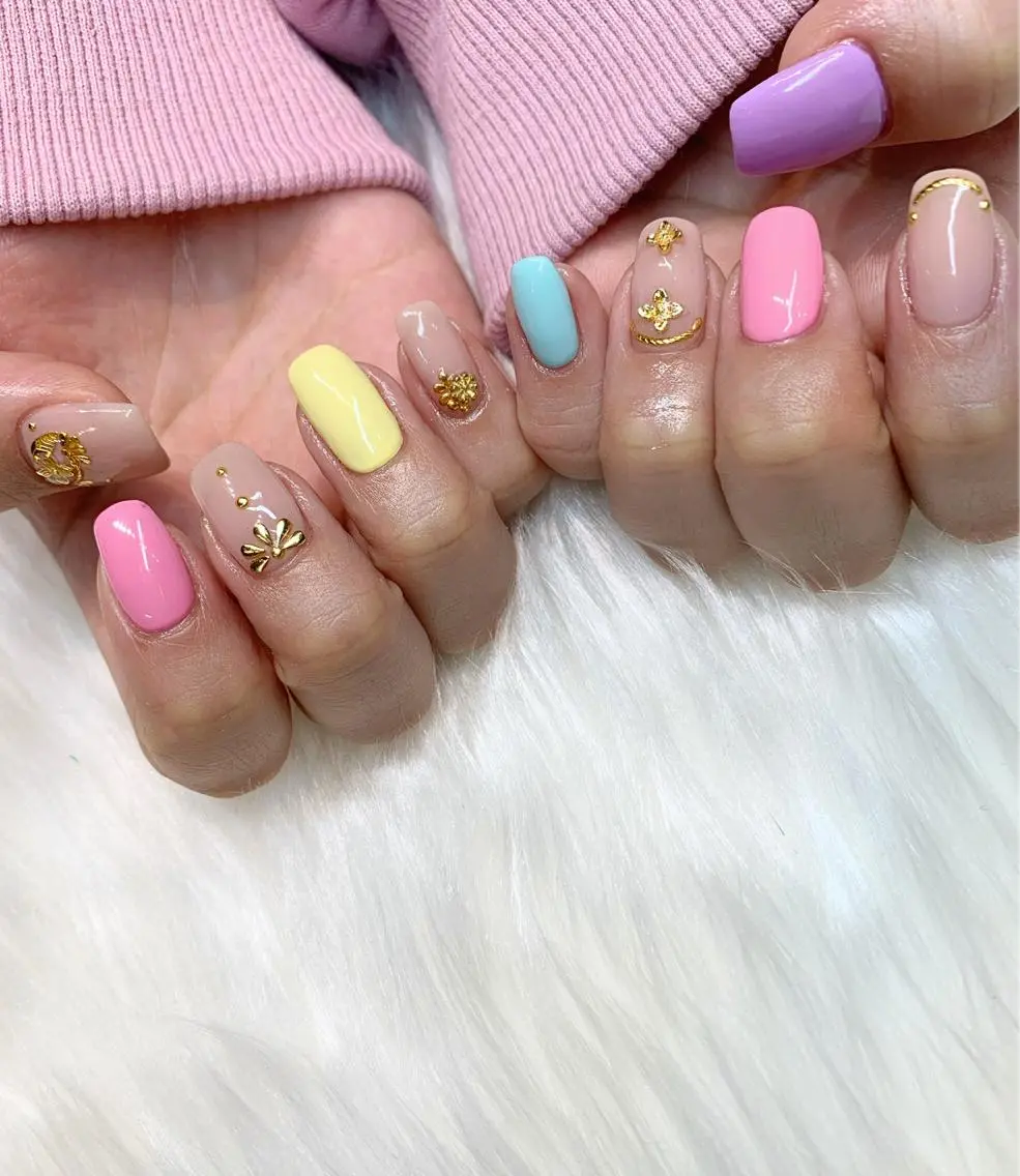 ネイル ハンドネイル glow_ nailのネイルデザイン