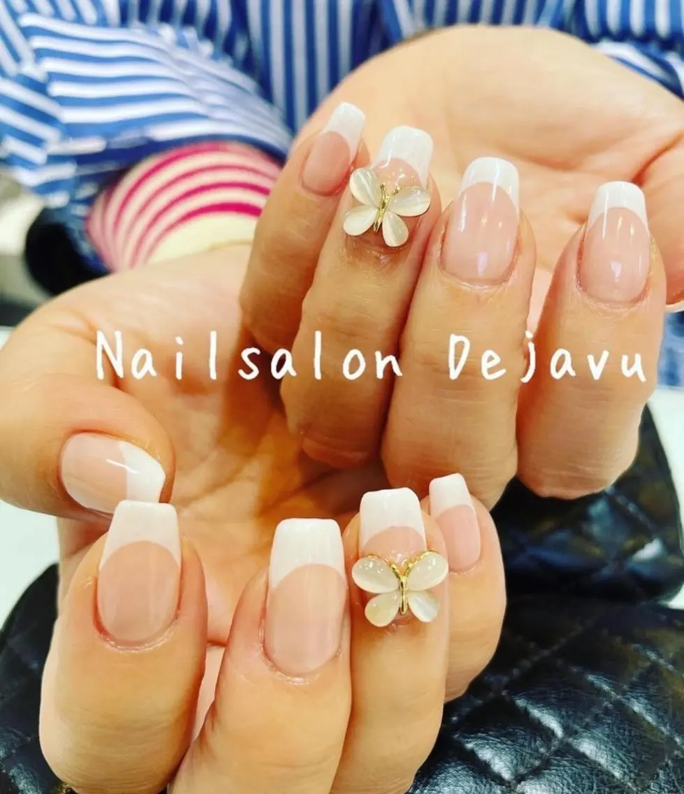 ネイル アートネイル フレンチネイル ジェルネイル ワンカラーネイル ハンドネイル Nailsalon Dejavuのネイルデザイン
