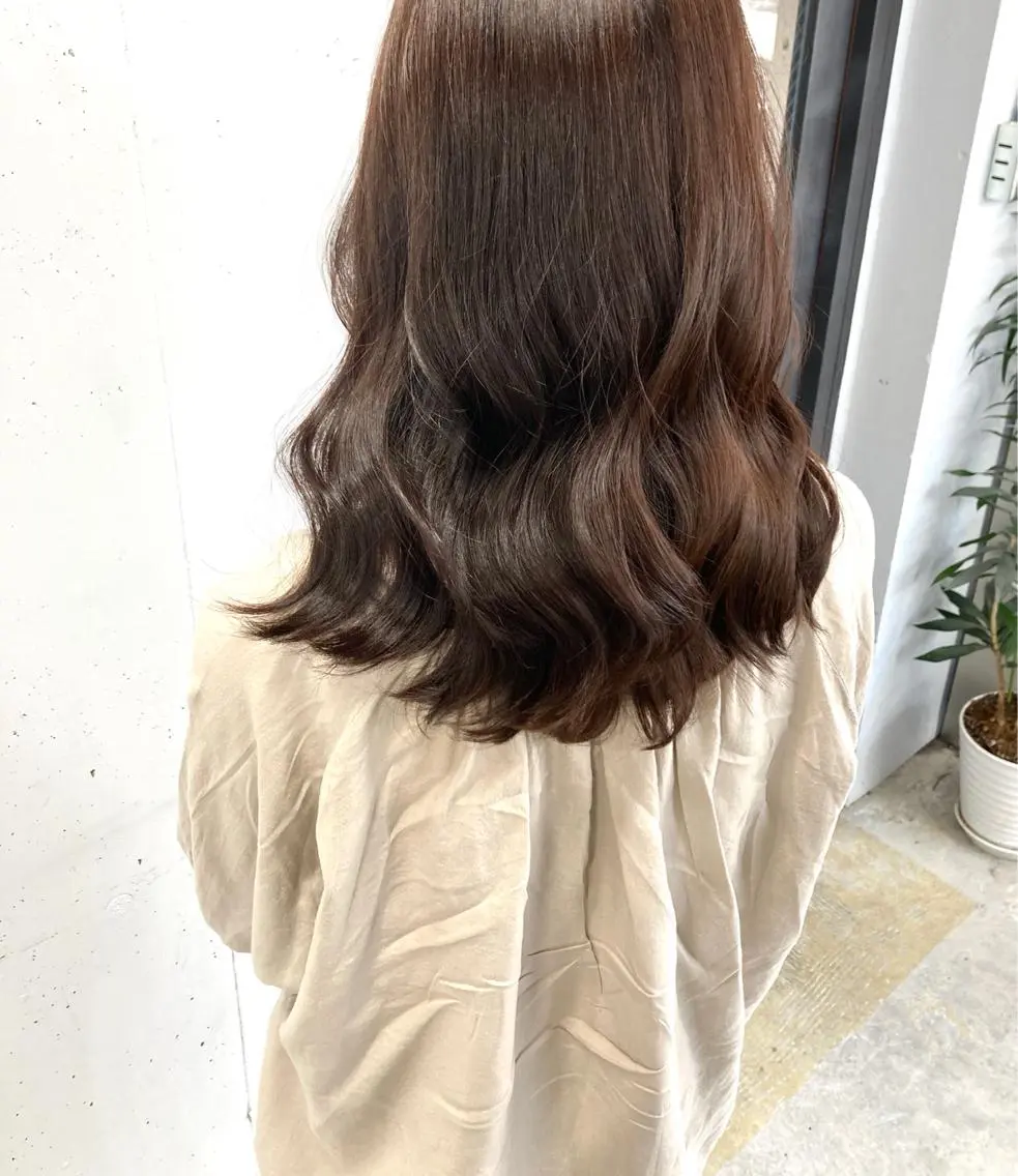 ミディアム チョコレートブラウン カット ヘアカラー トリートメント 新井 広樹のヘアスタイル
