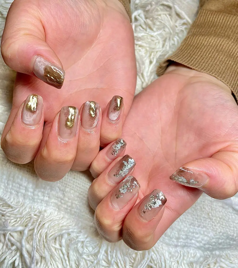 ショート カラー パーマ ヘアアレンジ メンズ キッズ ネイル マツエク・マツパ ブラウンカラー カラーマツエク ブラウン ミラーネイル el. by Aoのネイルデザイン