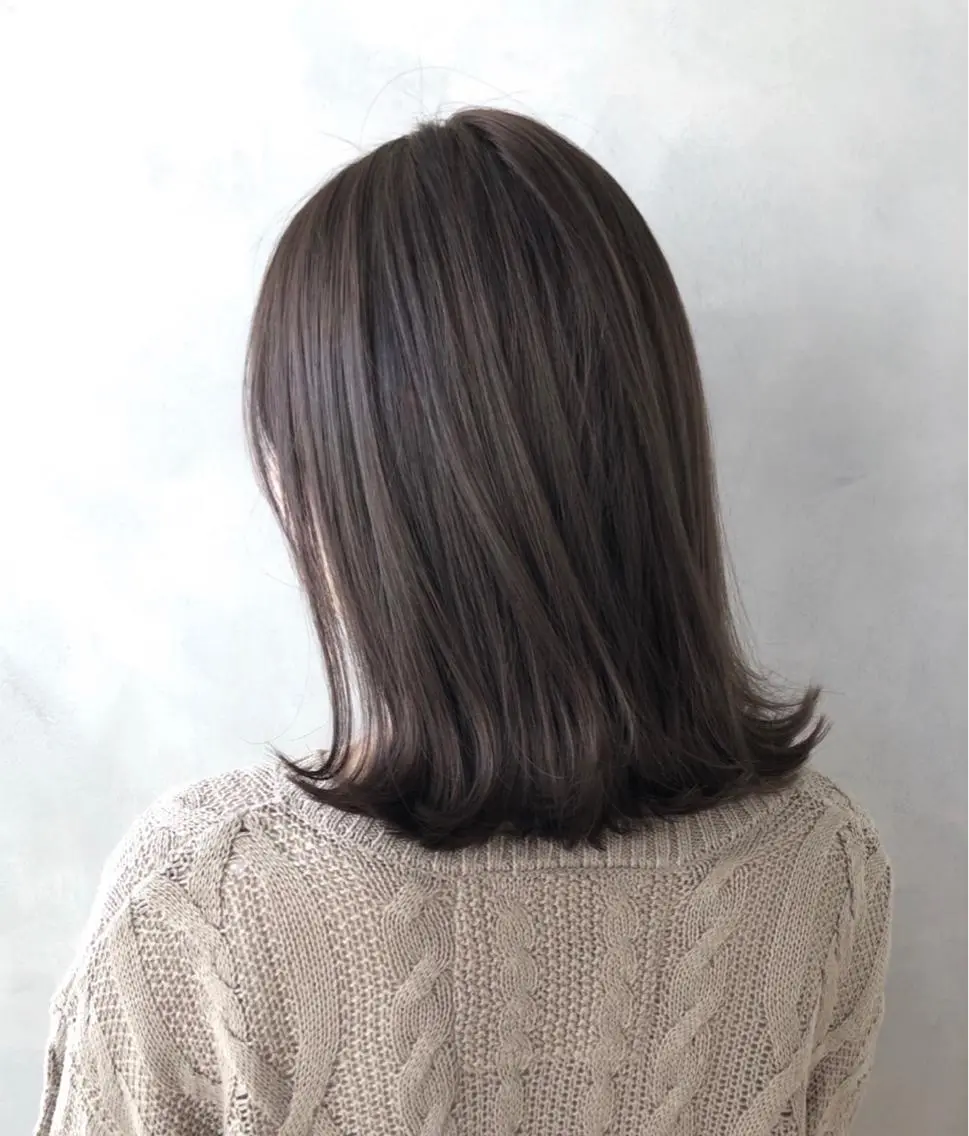 ミディアム トリートメント 表参道レイヤーカット 髪質改善山岸季生のヘアスタイル