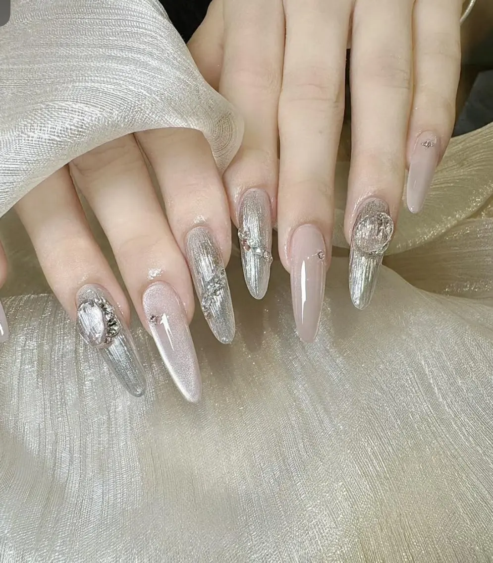 ネイル ハンドネイル Pure&Rich Nailのネイルデザイン