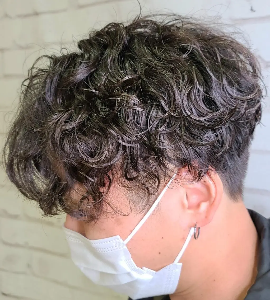 ショート パーマ カラー ツイストスパイラルパーマ スパイラルパーマ カット パーマ 井澗 修二のヘアスタイル