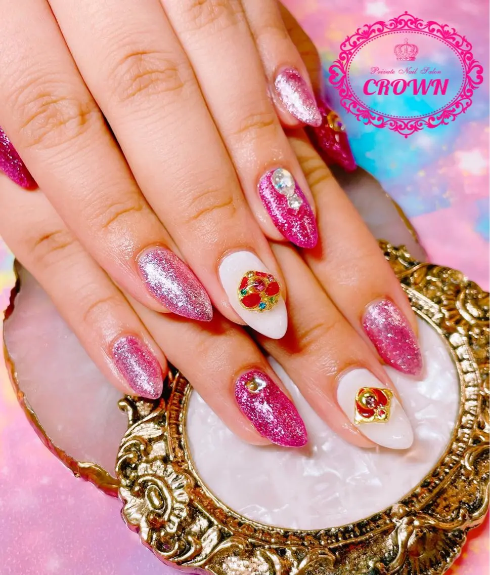 ネイル CROWN プライベートサロンのネイルデザイン