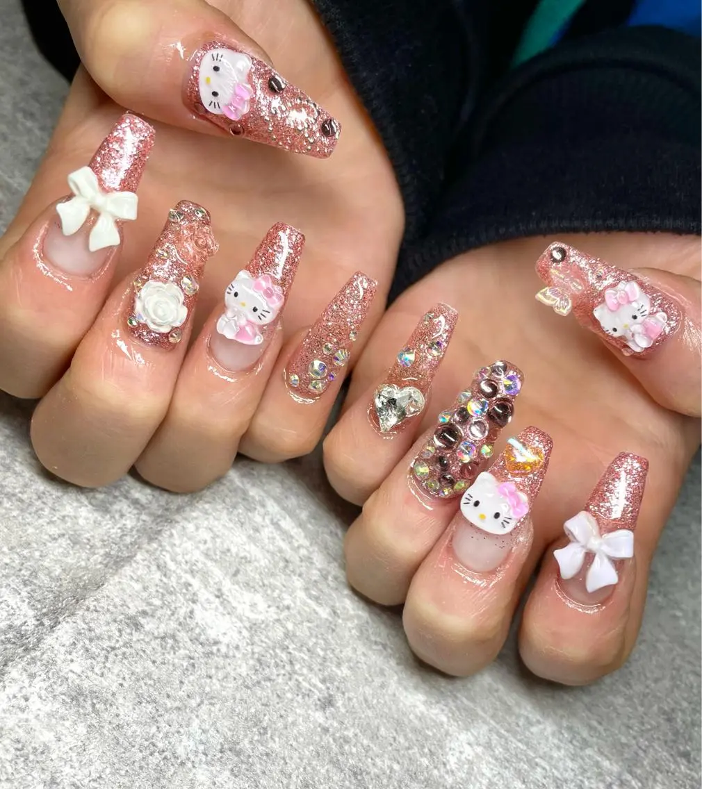 ネイル フットネイル フレンチネイル ジェルネイル 韓国ネイル マグネットネイル ハンドネイル nail salon fee(フィー)のネイルデザイン