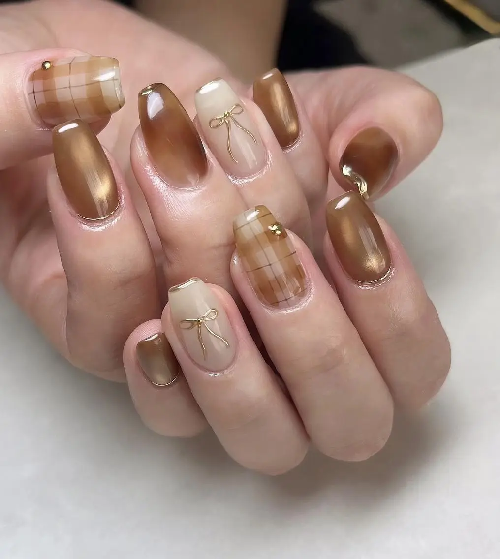 ネイル ハンドネイル H&B Miaのネイルデザイン