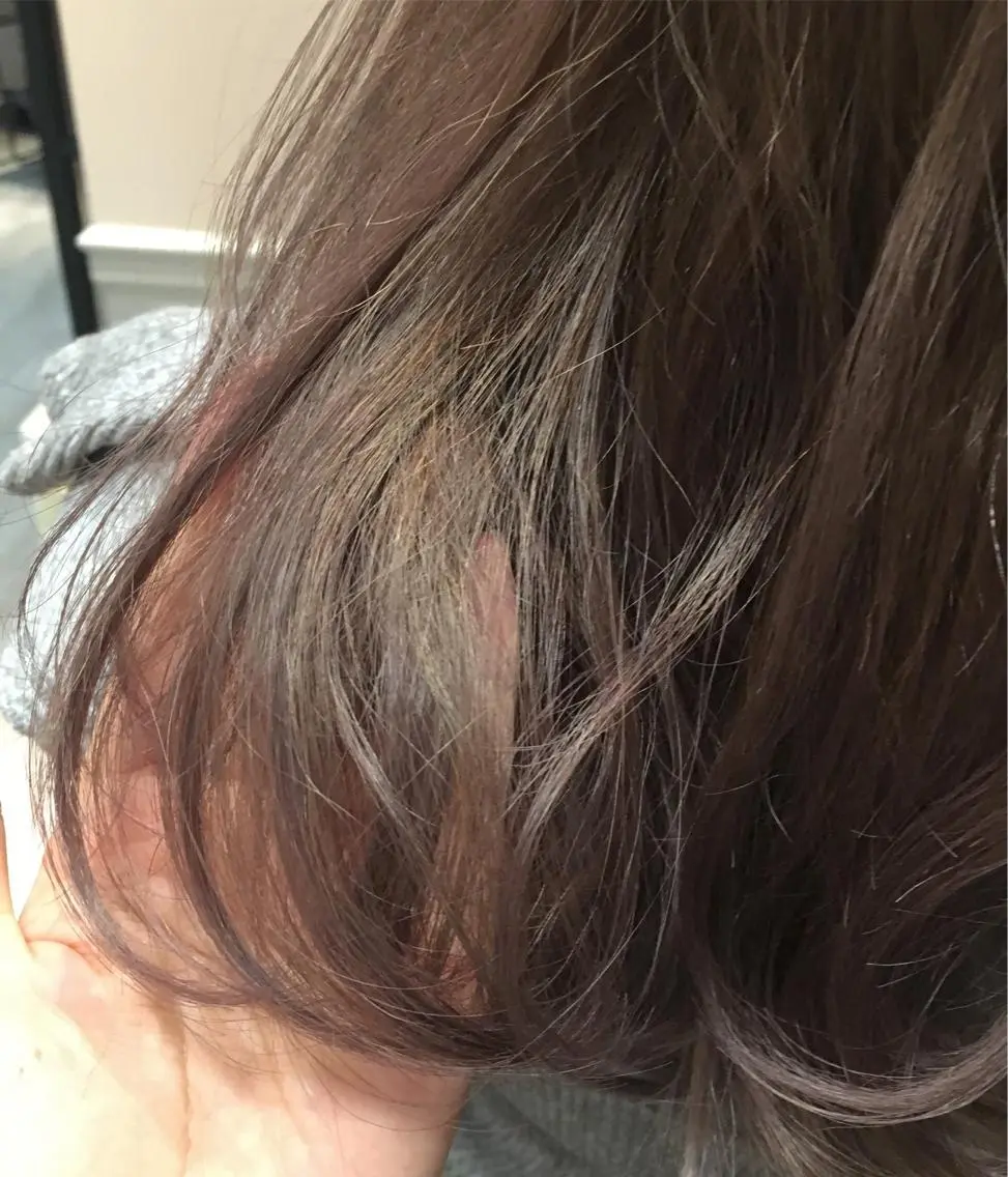 ロング カラー 透明感カラー 鈴木 麻希のヘアスタイル