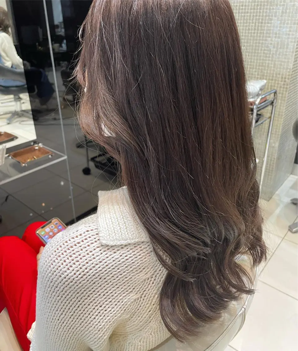 ロング カラー アッシュ ラベンダーカラー ラベンダーアッシュ 女性リピ90%🍨 🩷佐藤みずきのヘアスタイル