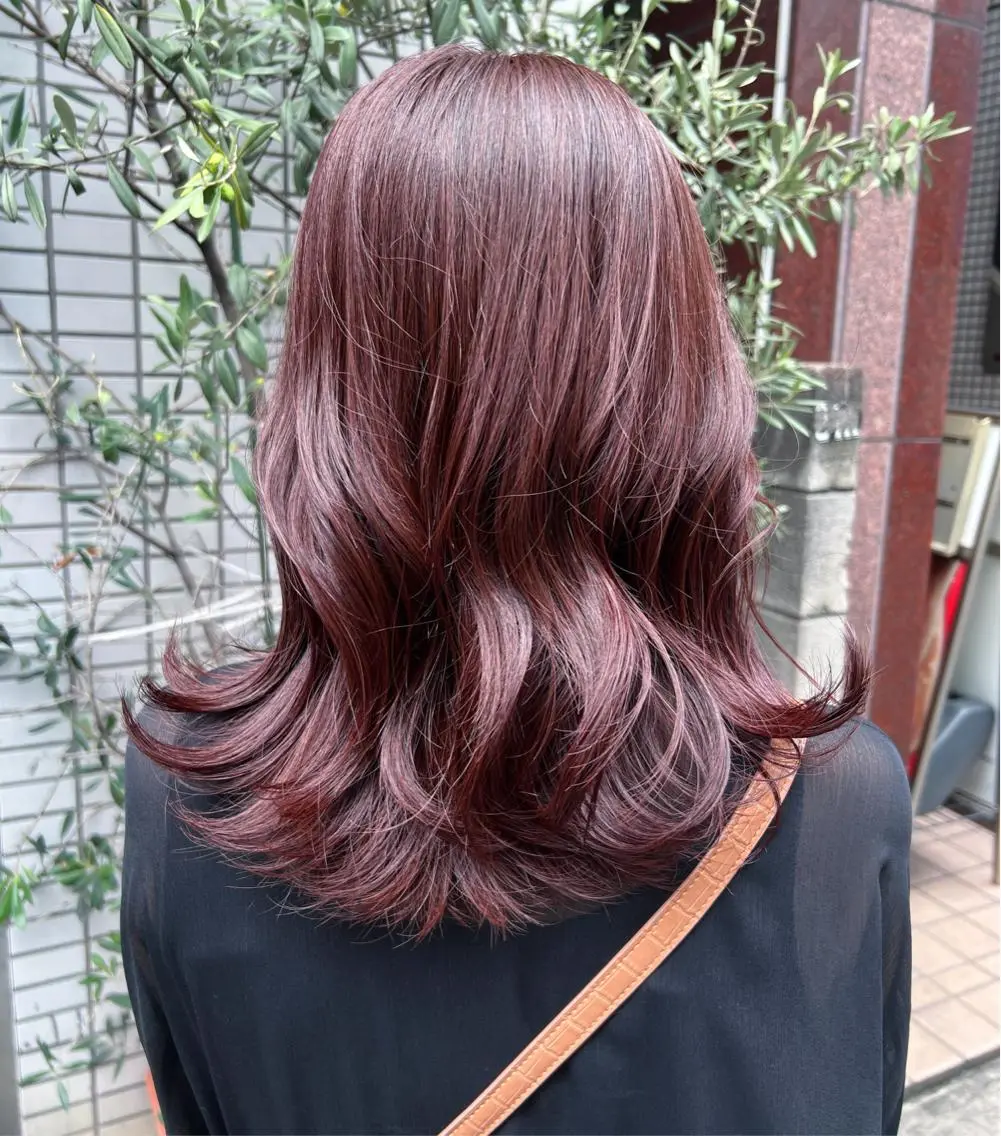セミロング カラー ヘアカラー karin🌛ボブ/ 透明感たっぷりカラーのヘアスタイル