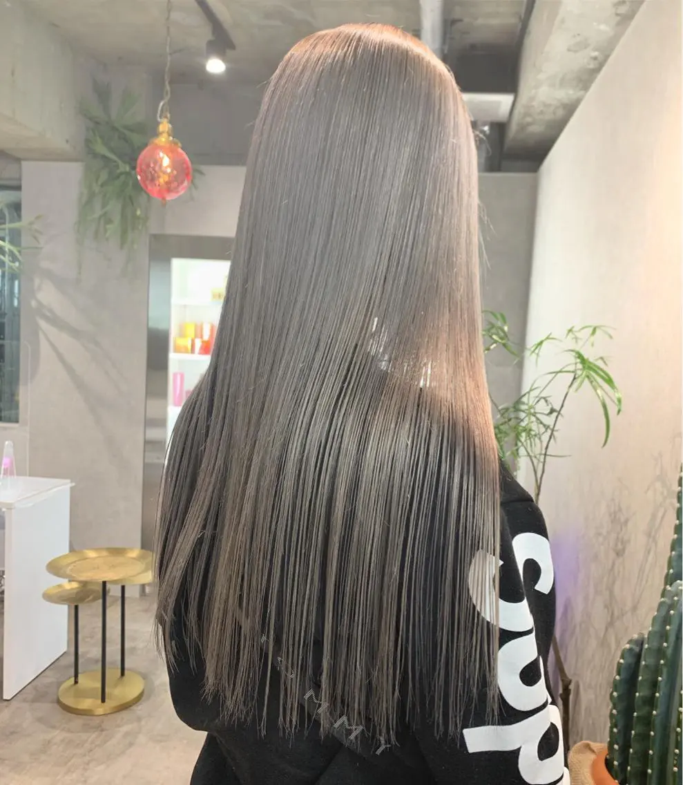ロング カラー ヘアカラー お洒落カジュアル🍃 まなとのヘアスタイル