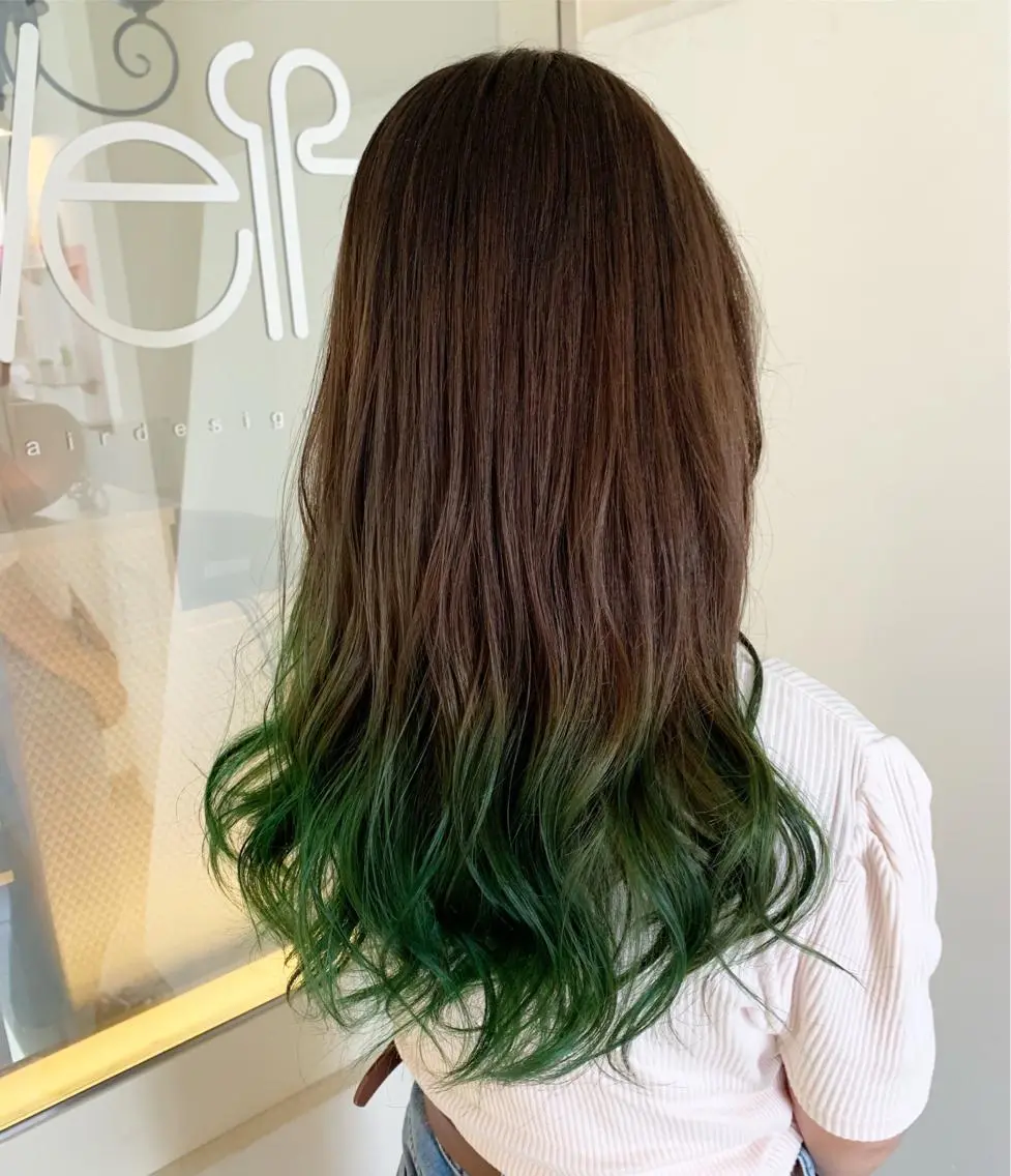 カラー 渡辺 健太のヘアスタイル