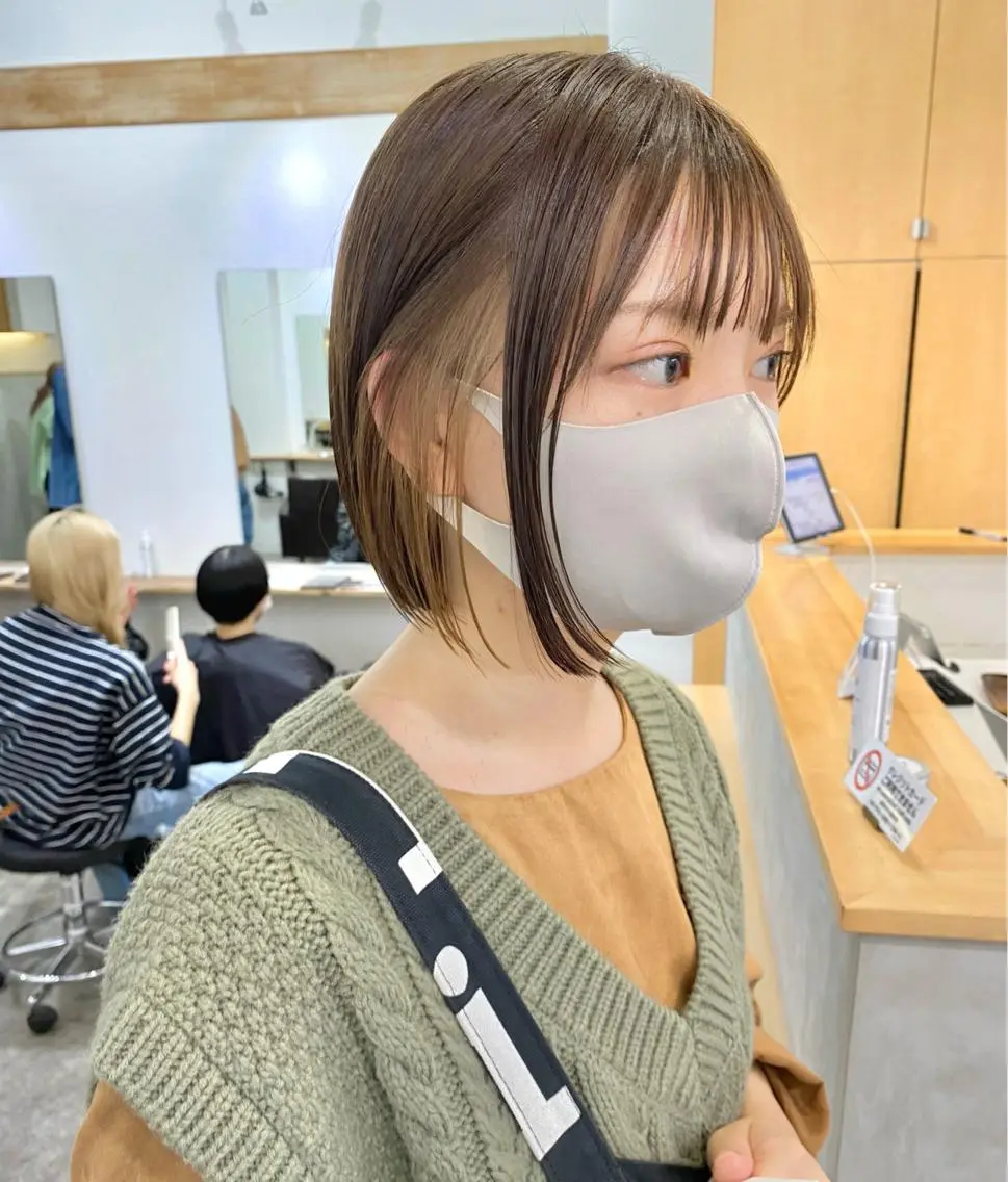 ショート カラー 抜きっぱなしブロンド インナーカラー カット ヘアカラー トリートメント 森貴裕/ベージュ/ パーマ/オリーブのヘアスタイル