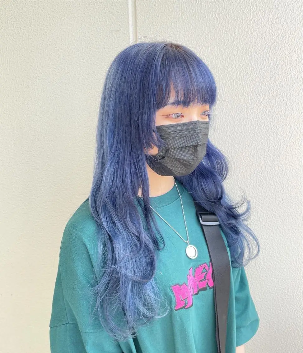 ロング カラー ヘアアレンジ ブルーカラー ネイビーカラー ヘアカラー トリートメント ヘッドスパ ヘアセット 艶カラー✨縮毛矯正✨ 翁長孝輔のヘアスタイル