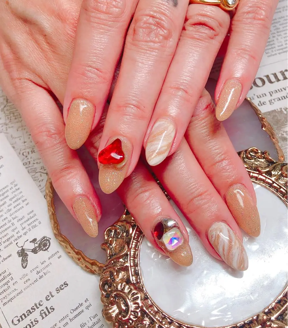 ネイル スカルプネイル シンプルネイル CROWN プライベートサロンのネイルデザイン