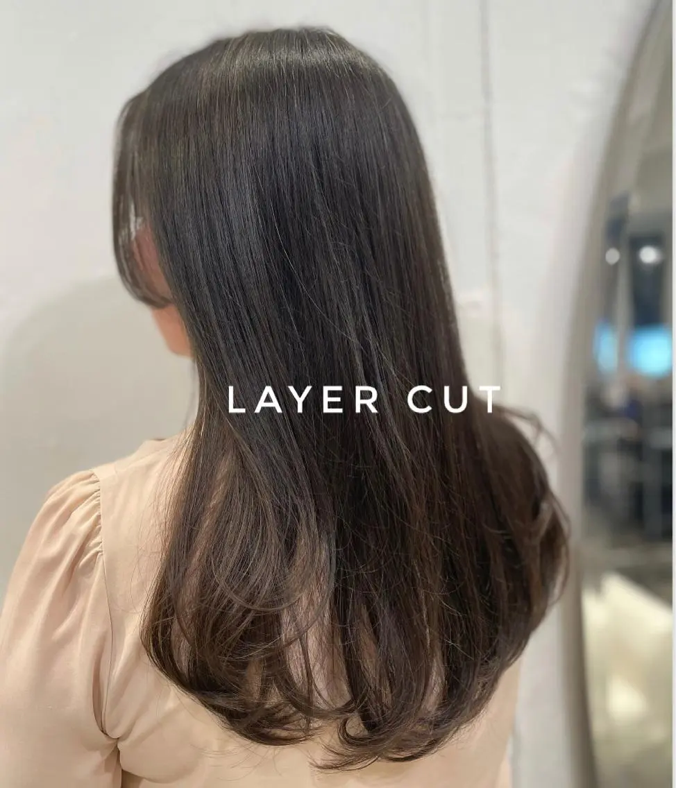 セミロング レイヤーカット . AYUKAのヘアスタイル