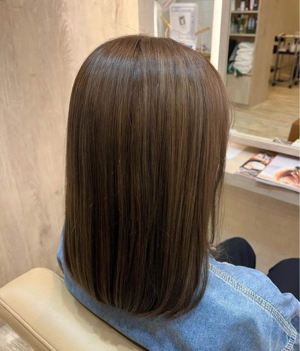ミディアム カラー hina ★秋葉区★のヘアスタイル