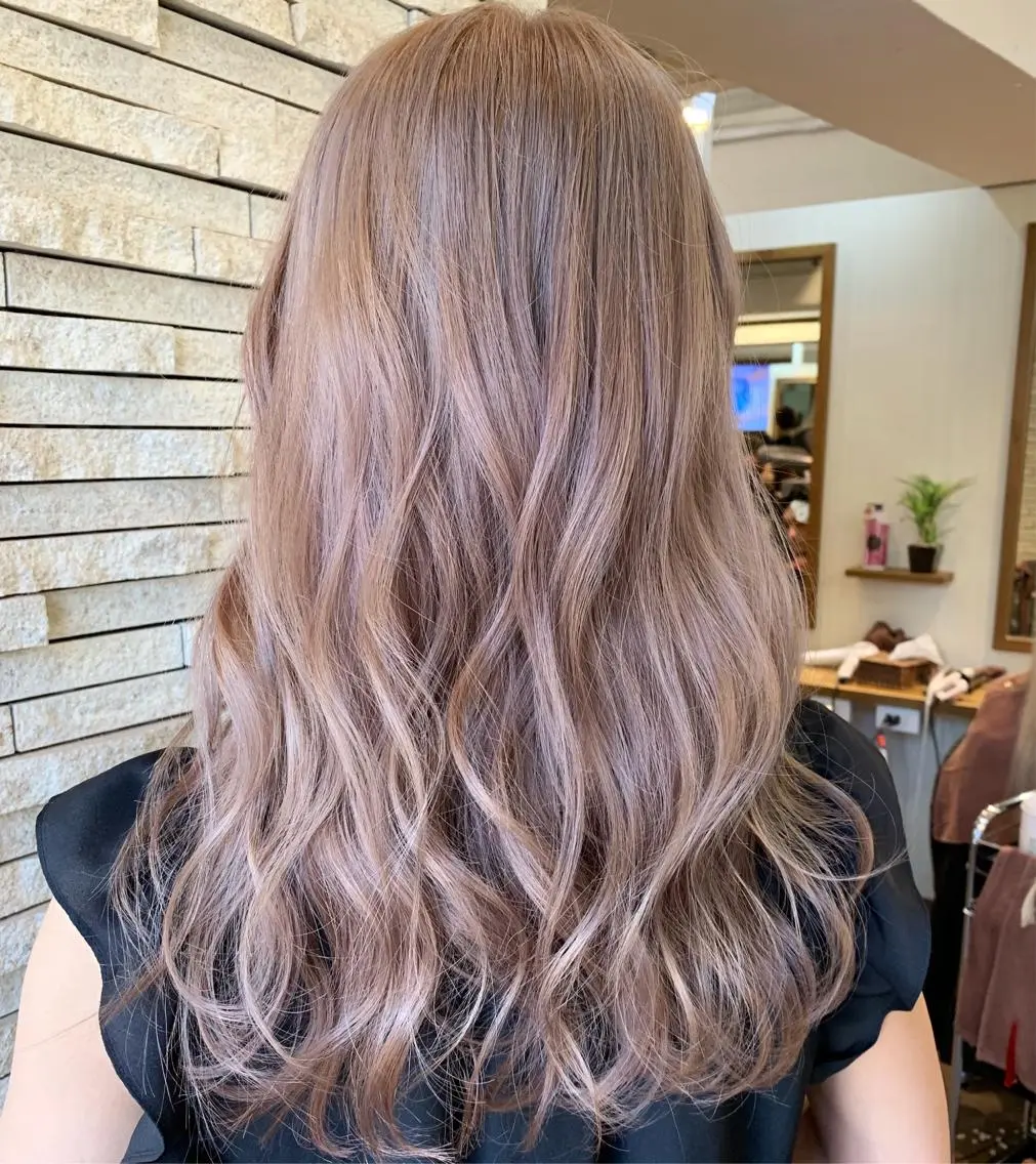 セミロング カラー ヘアカラー JIL BLAN千葉 代表 Toshikiのヘアスタイル