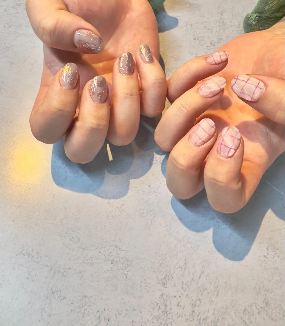 ネイル ミラーネイル ニュアンスネイル ワンカラーネイル ハンドネイル Baden Nail ﾊﾞ-ﾃﾞﾝ ﾈｲﾙのネイルデザイン