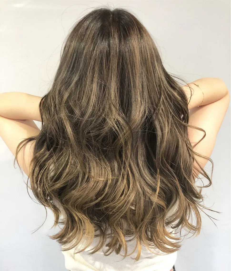 セミロング sungoose サングースのヘアスタイル