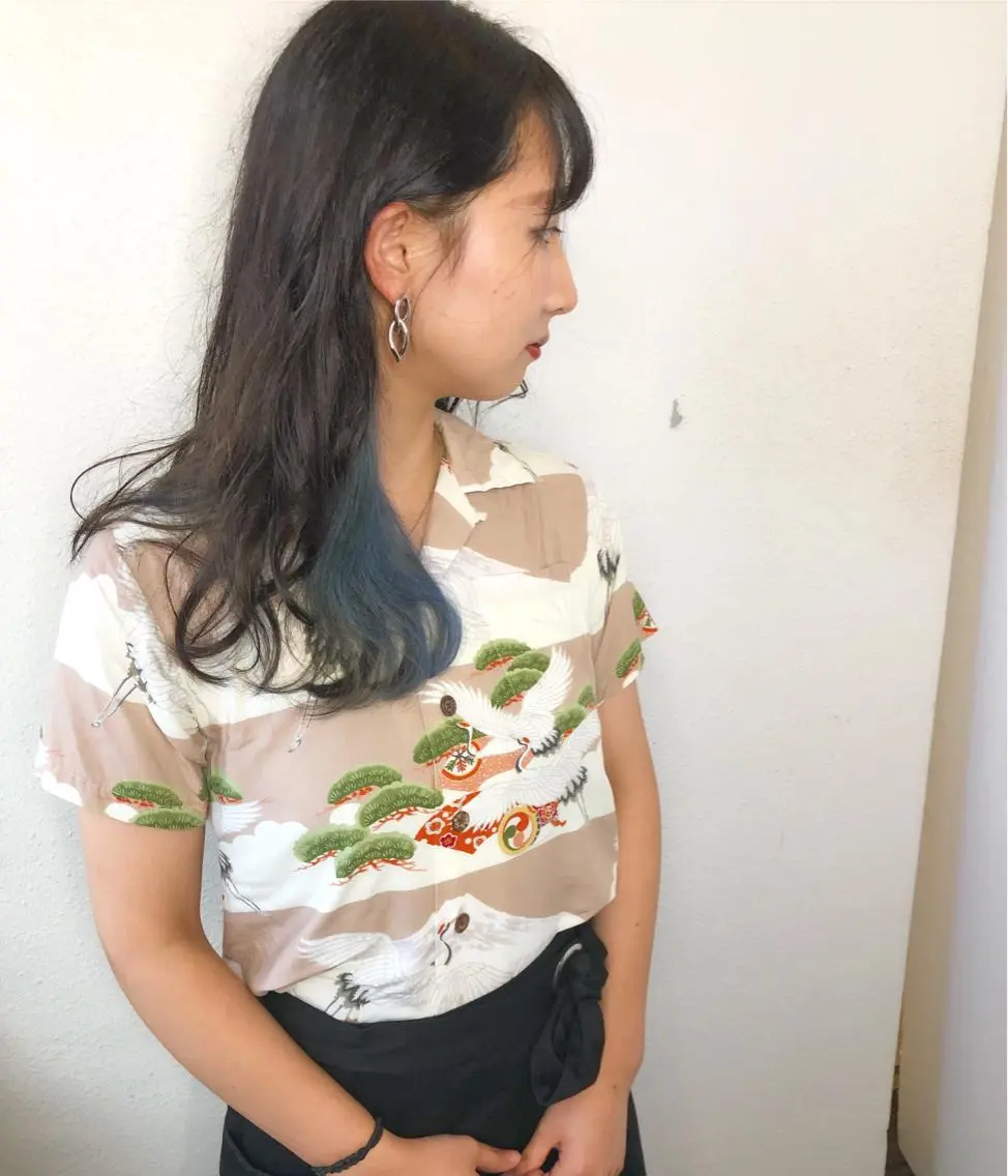 ロング カラー ブリーチ ブルーカラー インナーカラー あさだ しゅうたろうのヘアスタイル