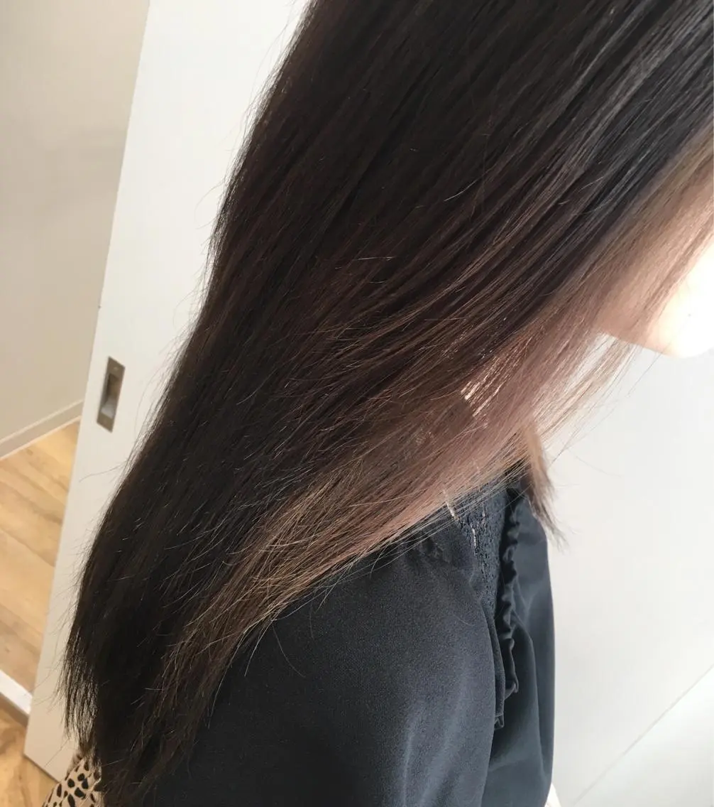 セミロング 30･40代支持率◎ 白髪ぼかし/うる艶髪のヘアスタイル