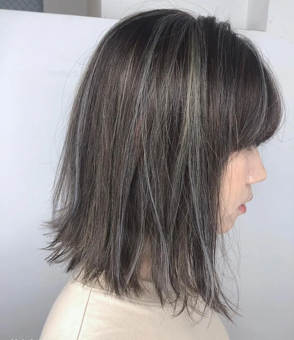 ミディアム カラー ハイライトカラー ハイライト カラーサロン ビスカリアのヘアスタイル