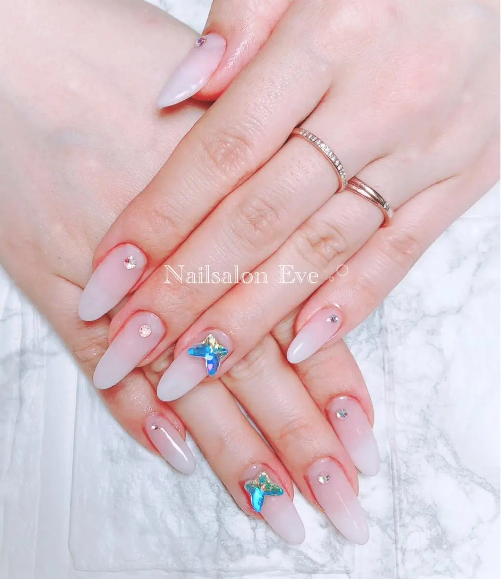 ネイル グラデーション ハンドネイル ハンドケア Nailsalon Eve（イヴ）のネイルデザイン