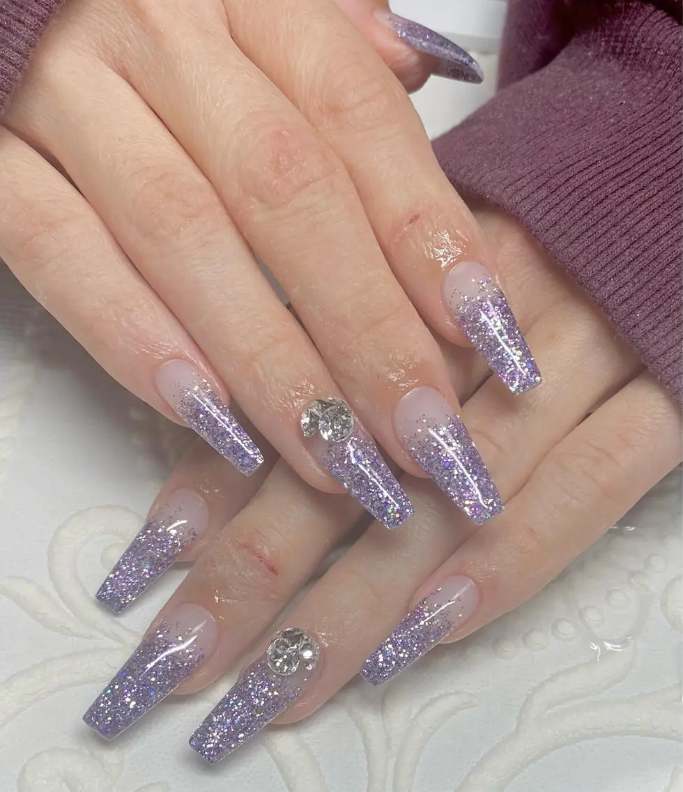 ロング ネイル パープルカラー オーロラネイル 成人式 パープル シルバー ハンドネイル LUNE NAILのその他イメージ