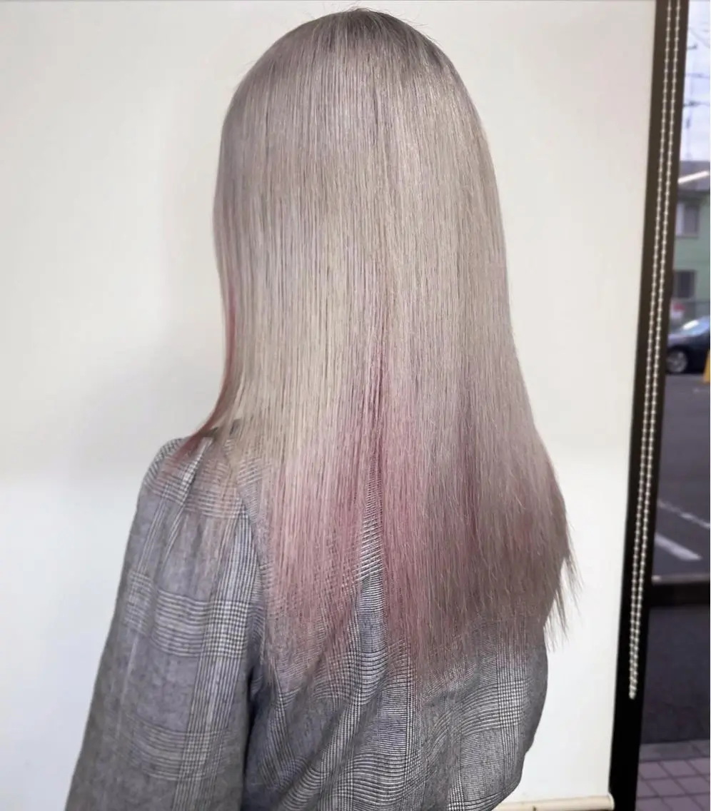ミディアム カラー カット ヘアカラー ブリーチカラー🫧 森　凪沙のヘアスタイル