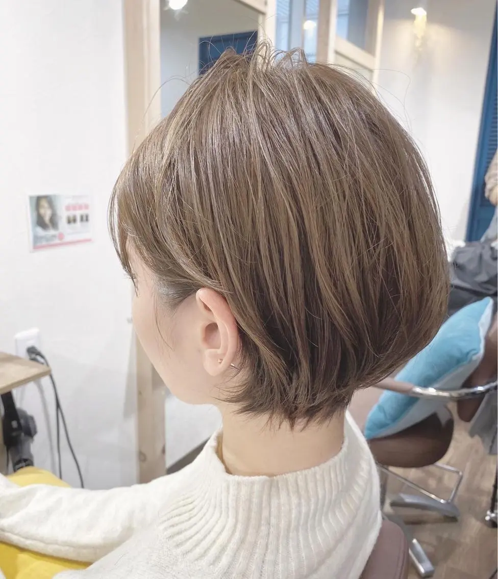 ショート カラー ヘアカラー トリートメント 🌈ショート/レイヤ ーカット/中村崇宏のヘアスタイル