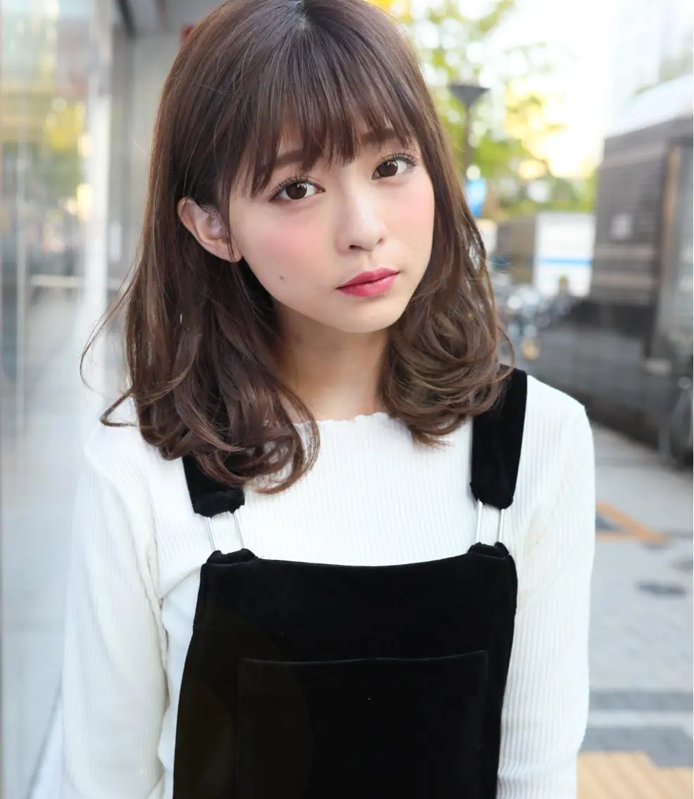 ミディアム カラー アッシュ ガレリア エレガンテ栄のヘアスタイル