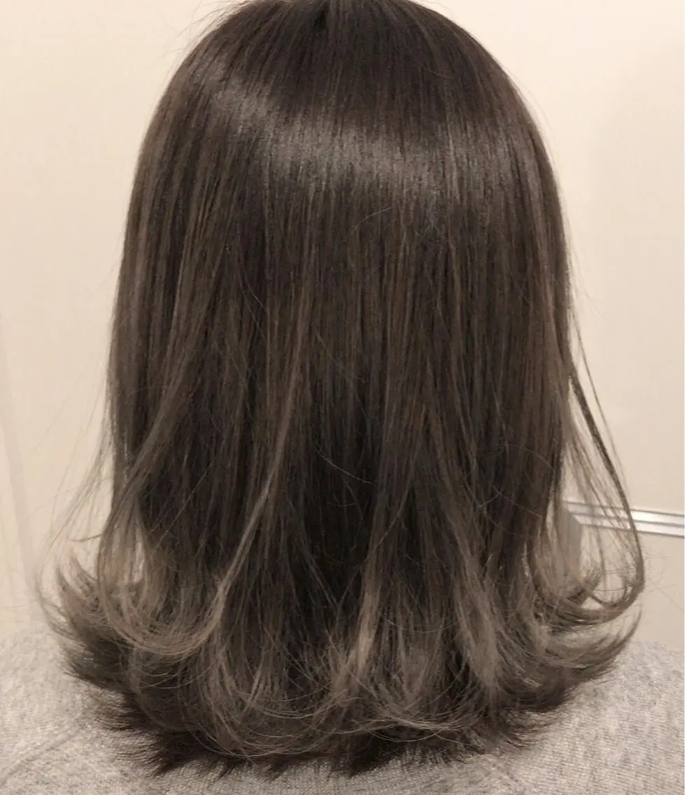 ミディアム カラー 透明感カラー グラデーションカラー ヘアカラー トリートメント Cecilhair セシルヘアー神戸元町のヘアスタイル