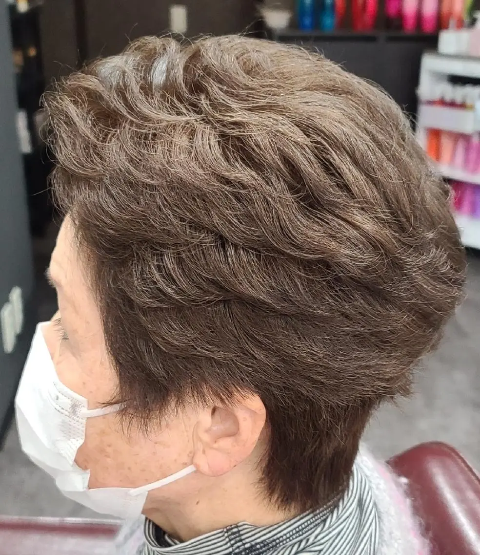ショート カラー パーマ 井澗 修二のヘアスタイル