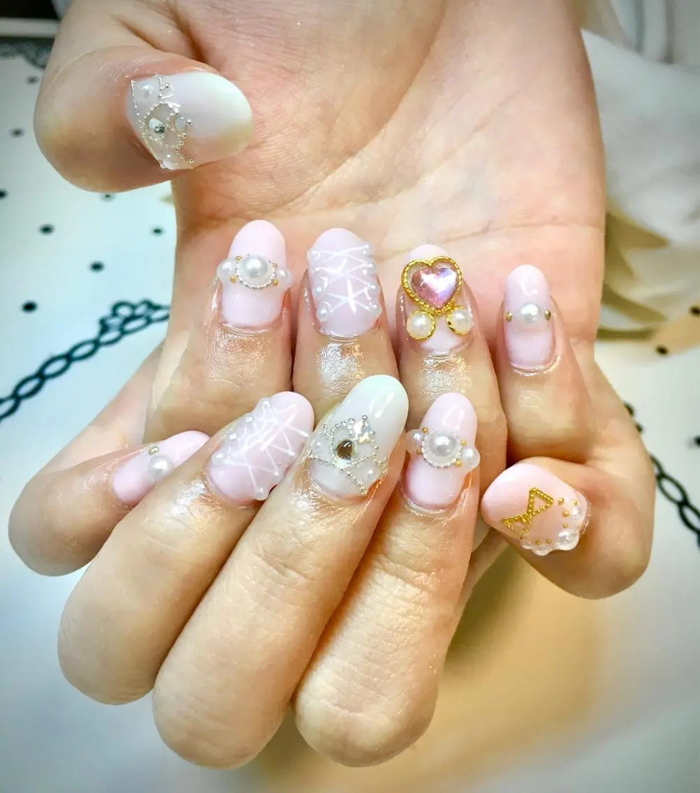 ネイル ハンドネイル nailist cocoのネイルデザイン