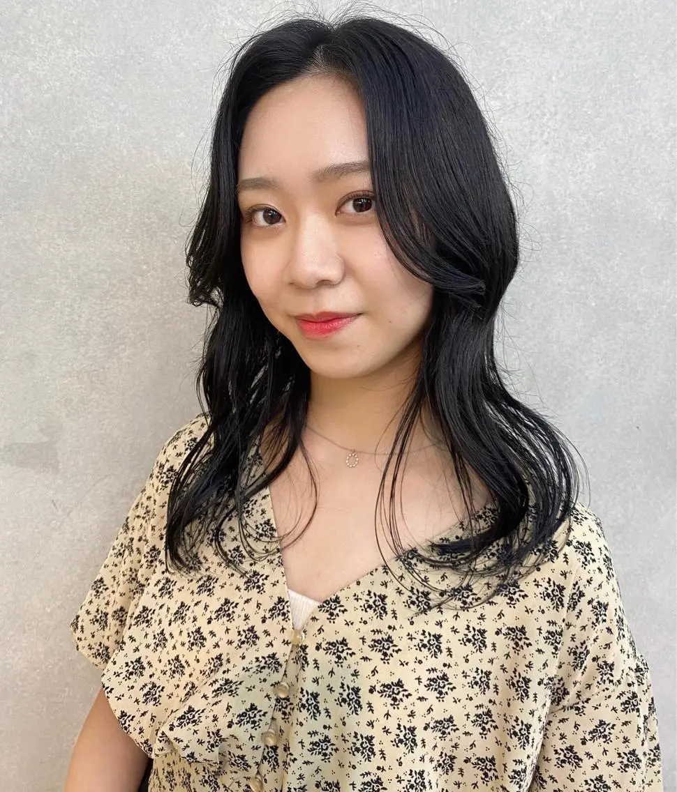 セミロング カラー 顔周りカット 韓国風ヘア 顔周りカット/透明感 カラー✂️MEIのヘアスタイル