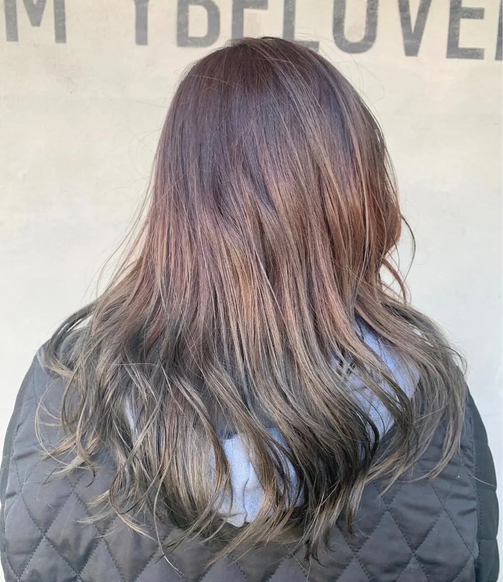 ロング ︎︎🧸 ユリ ︎︎🧸のヘアスタイル